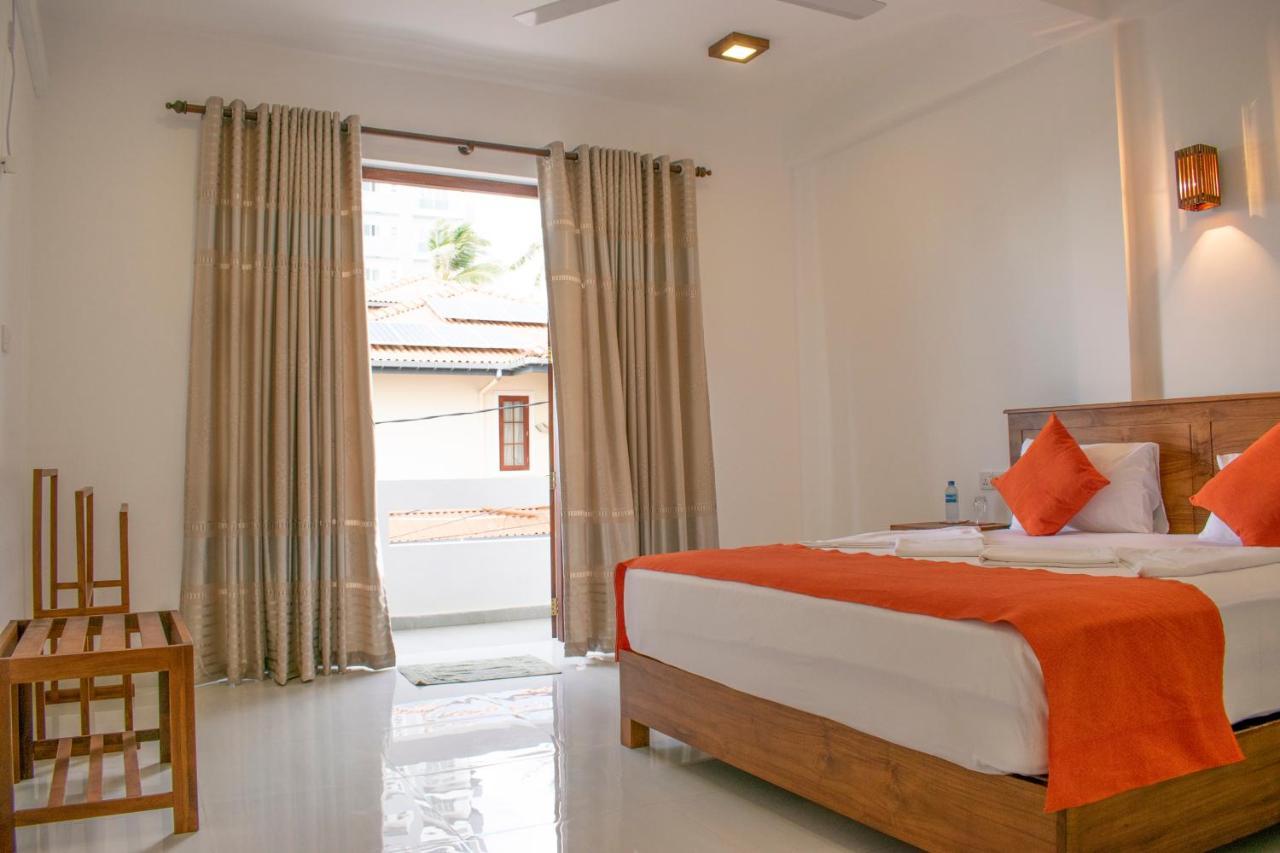 Lavinia Escapes Hotel Dehiwala-Mount Lavinia Eksteriør billede