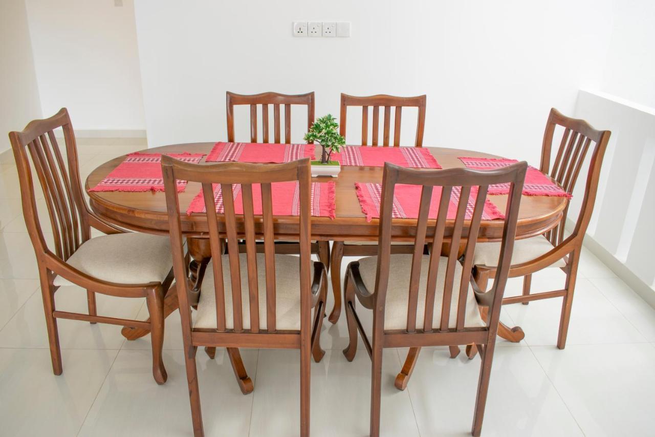 Lavinia Escapes Hotel Dehiwala-Mount Lavinia Eksteriør billede